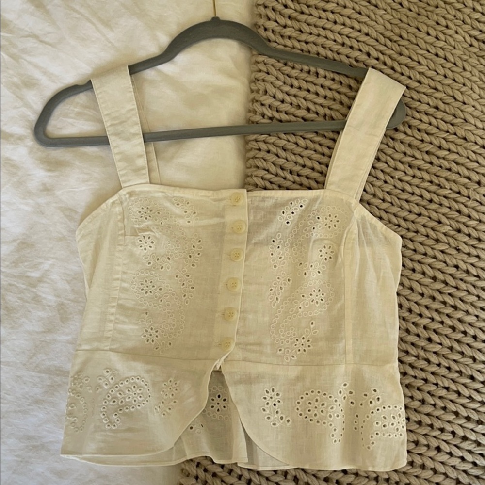 Sweetheart tank top!!🤍